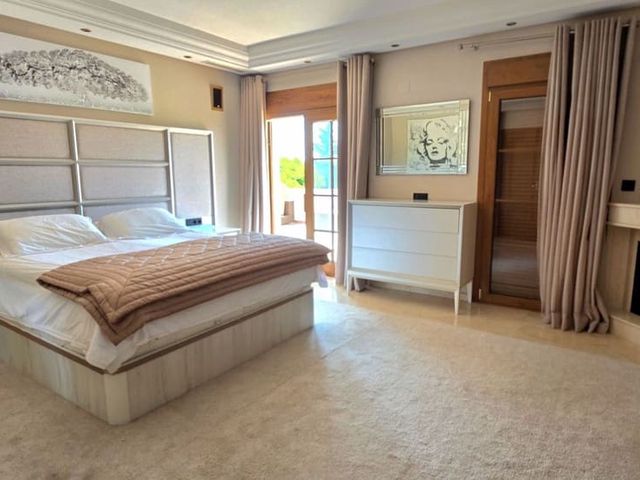 Image No.21-5 Bed Villa for sale