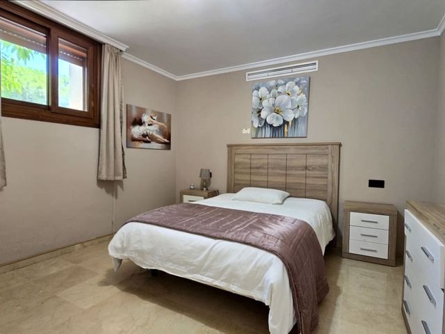 Image No.24-5 Bed Villa for sale