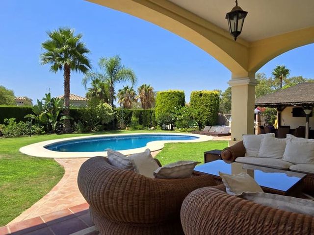 Image No.7-5 Bed Villa for sale