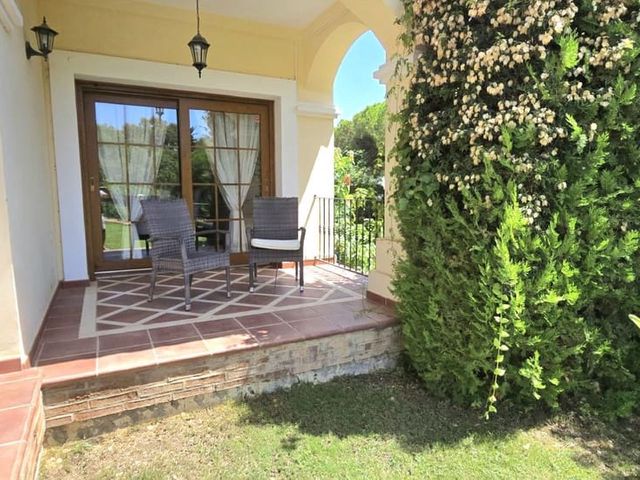 Image No.9-5 Bed Villa for sale
