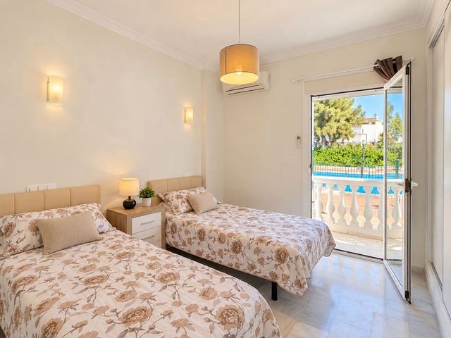 Image No.16-2 Bed Apartment for sale