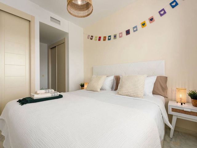 Image No.14-2 Bed Apartment for sale
