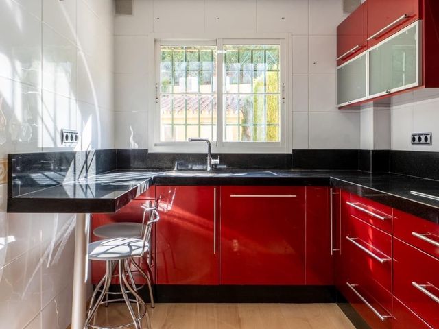 Image No.9-3 Bed Townhouse for sale