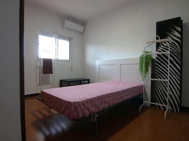 Image No.11-3 Bed Villa for sale