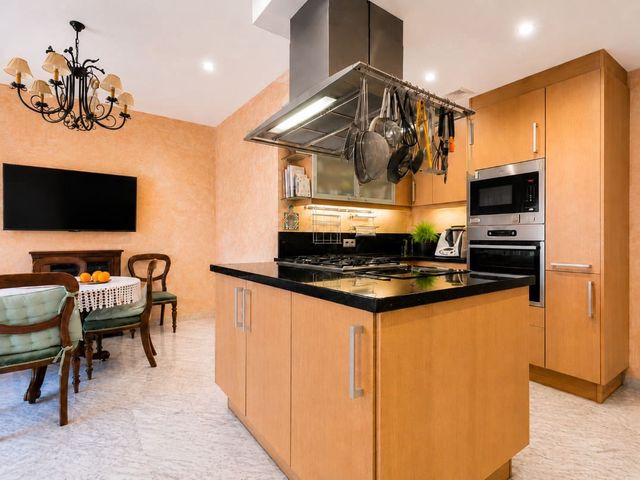 Image No.8-4 Bed Penthouse for sale