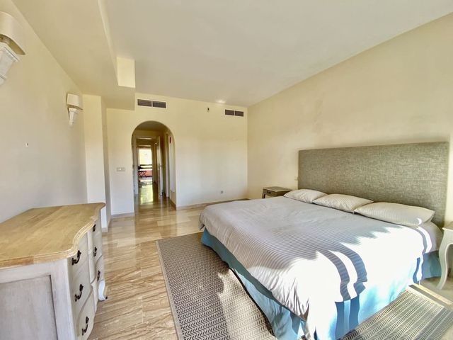 Image No.15-2 Bed Apartment for sale