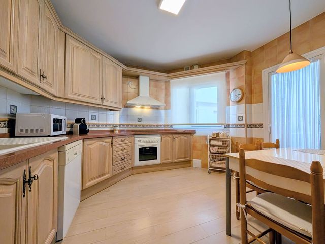 Image No.7-4 Bed Penthouse for sale