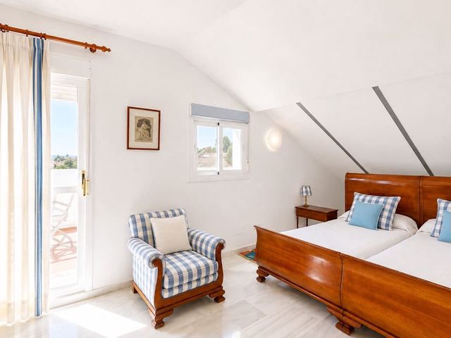 Image No.15-4 Bed Penthouse for sale