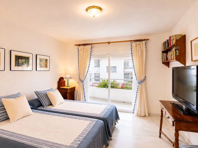 Image No.17-4 Bed Penthouse for sale