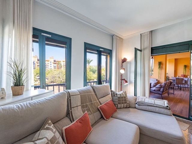 Image No.7-3 Bed Apartment for sale
