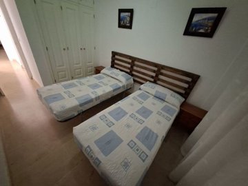 x-292597785