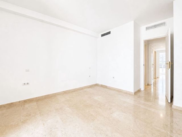 Image No.8-2 Bed Penthouse for sale