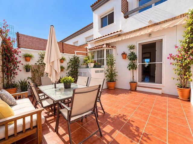 Image No.5-4 Bed Townhouse for sale