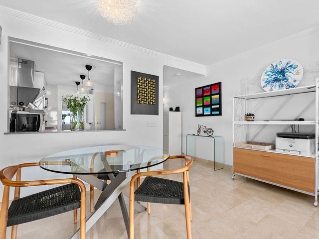 Image No.11-2 Bed Apartment for sale