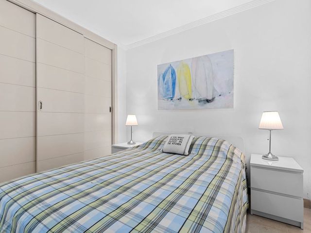 Image No.18-2 Bed Apartment for sale