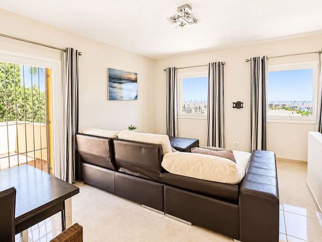 Image No.7-5 Bed Villa for sale