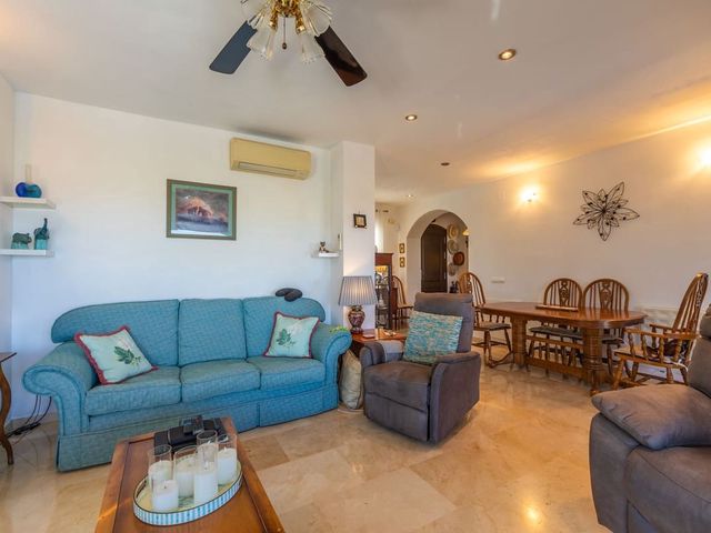 Image No.8-3 Bed Villa for sale