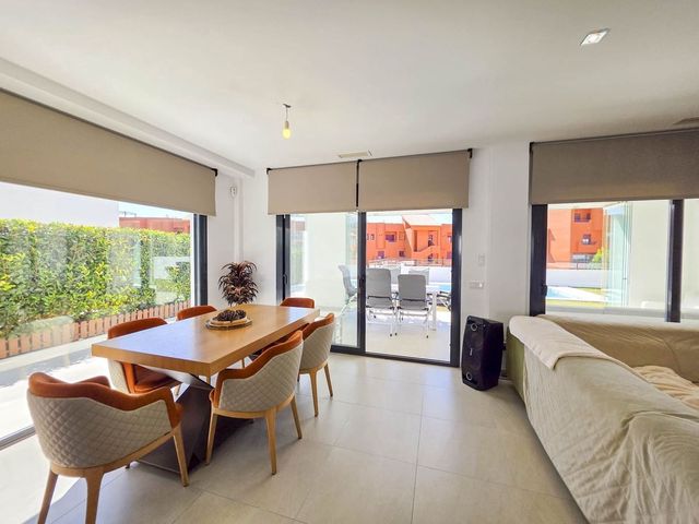 Image No.8-Villa con 3 dormitorios en venta