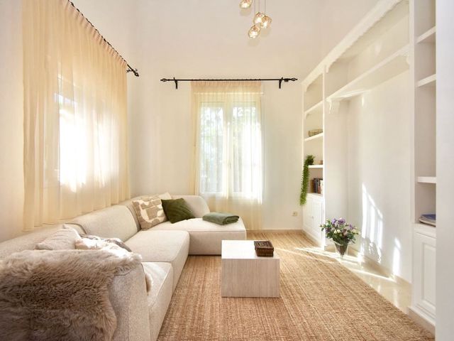 Image No.14-3 Bed Villa for sale