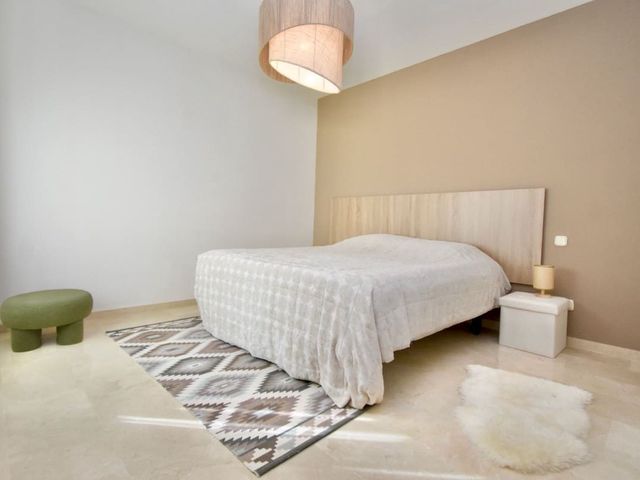 Image No.18-3 Bed Villa for sale