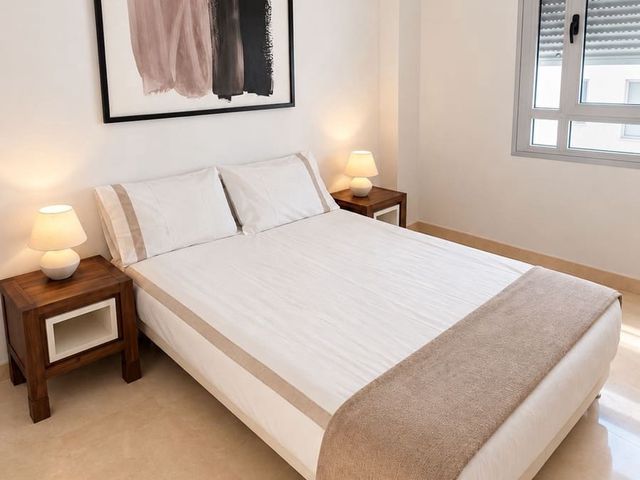 Image No.11-3 Bed Apartment for sale
