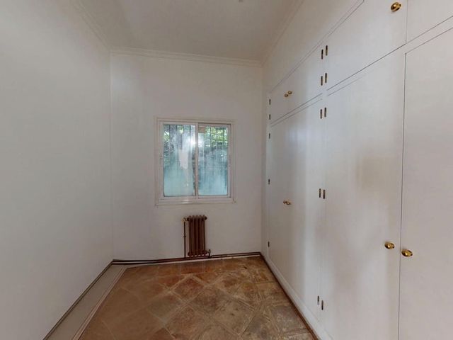 Image No.10-3 Bed Villa for sale