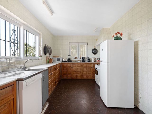 Image No.7-4 Bed Villa for sale