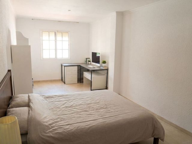 Image No.16-5 Bed Villa for sale