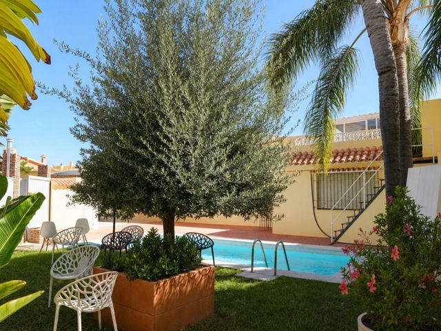 Image No.5-5 Bed Villa for sale