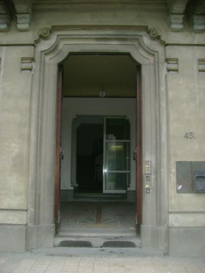 Image No.17-4 Bed Apartment for sale