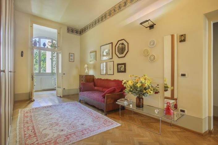 Image No.25-3 Bed Apartment for sale