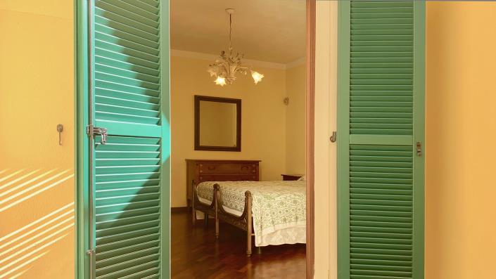 Image No.23-3 Bed Apartment for sale