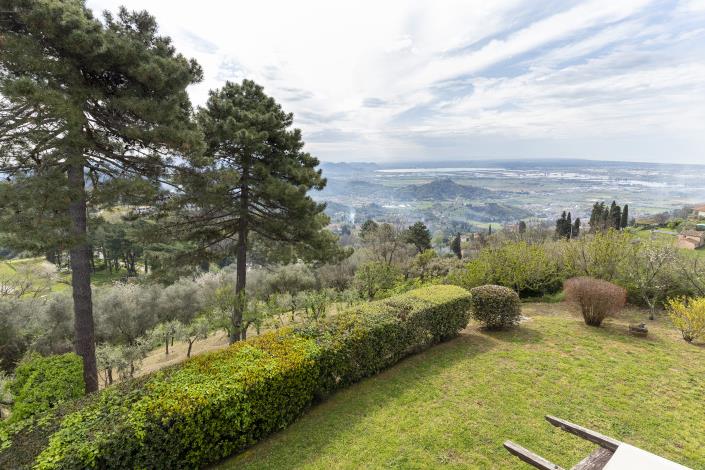 Image No.2-Maison / Villa de 5 chambres à vendre à Massarosa