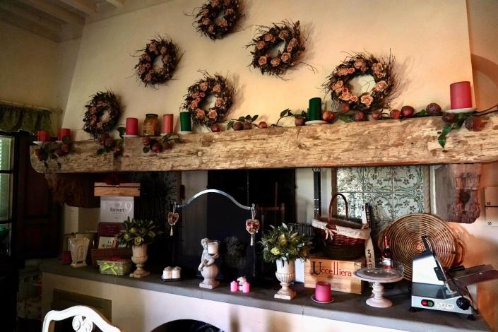 Image No.5-6 Bed Villa for sale