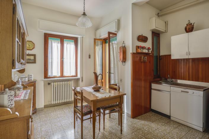 Image No.11-3 Bed Duplex for sale