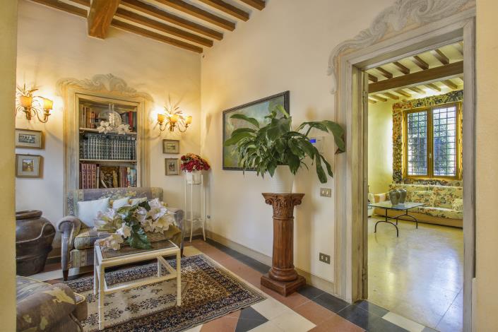 Image No.6-3 Bed Townhouse for sale