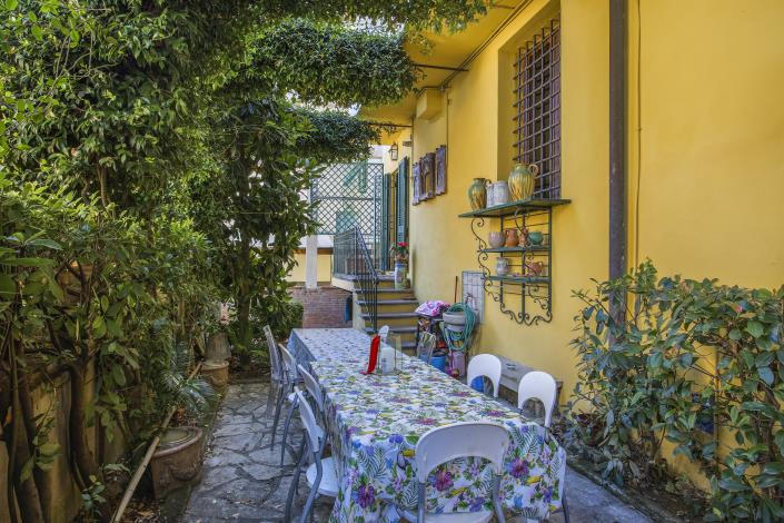 Image No.23-3 Bed Townhouse for sale