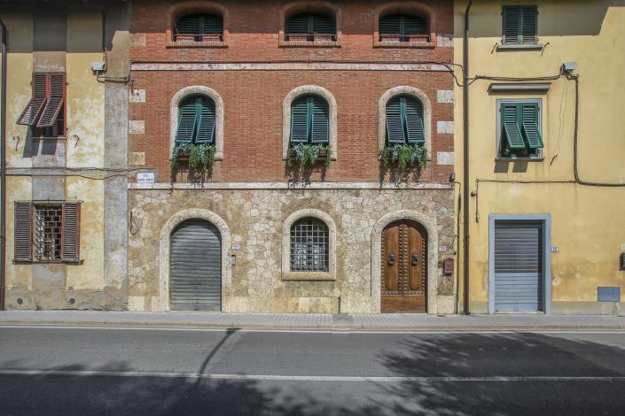 Image No.22-3 Bed Townhouse for sale