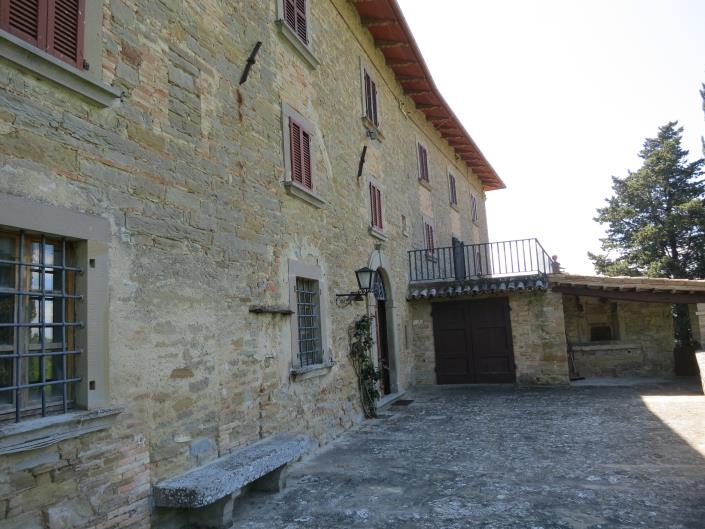 Image No.4-18 Bed Property for sale