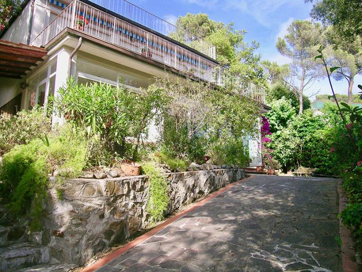 Image No.36-3 Bed Villa for sale