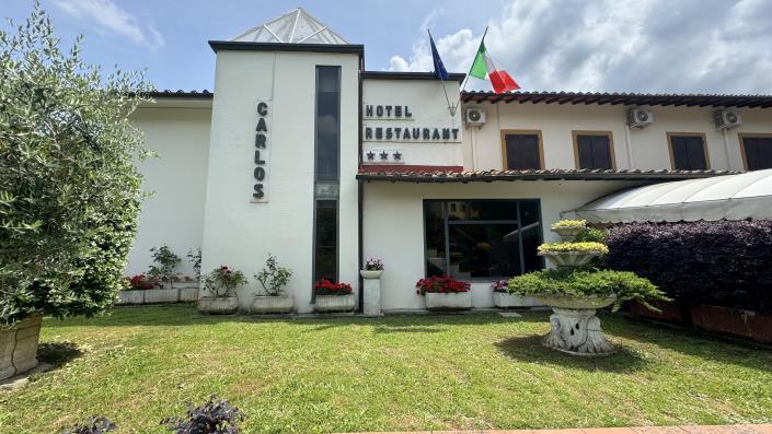Image No.3-16 Bed Hotel for sale