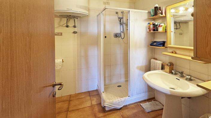 Image No.32-Appartement de 2 chambres à vendre à Quercianella