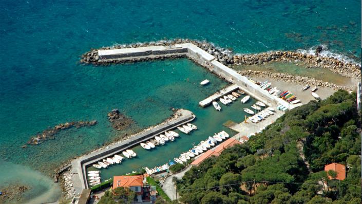 Image No.39-Appartement de 2 chambres à vendre à Quercianella