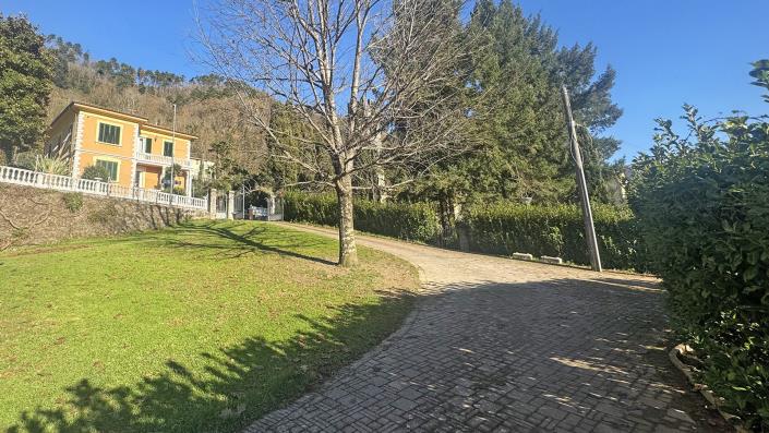 Image No.10-7 Bed Villa for sale