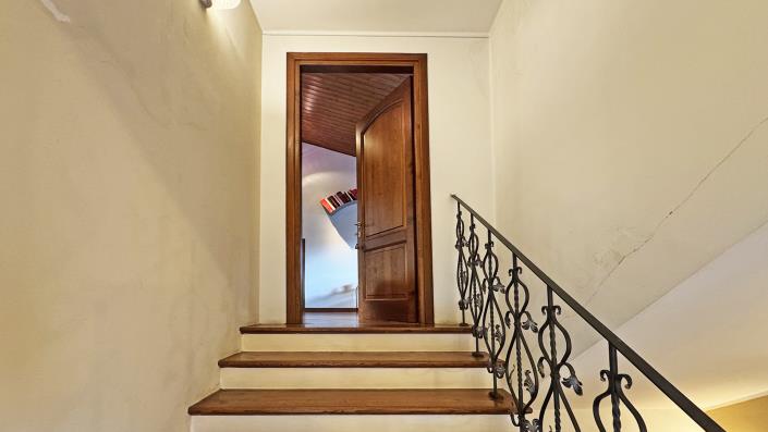 Image No.52-7 Bed Villa for sale