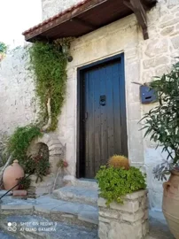 1 - Crète, Propriété