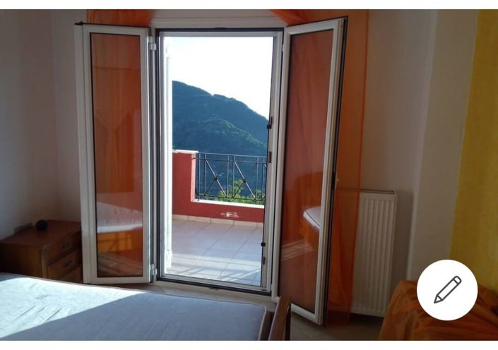 Image No.4-Propriété de 3 chambres à vendre à Corfou