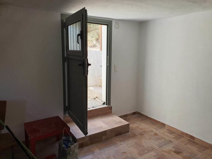 Image No.3-Propriété de 1 chambre à vendre à Loutraki