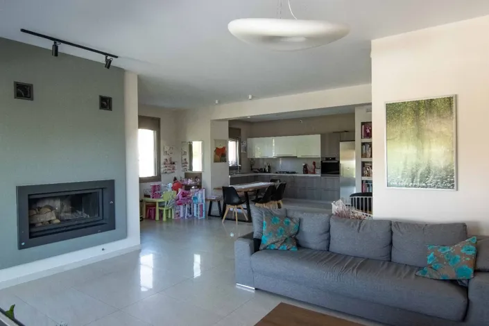 Image No.29-4 Bed Villa for sale