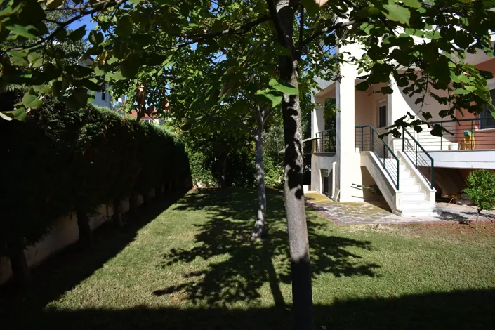 Image No.3-4 Bed Villa for sale